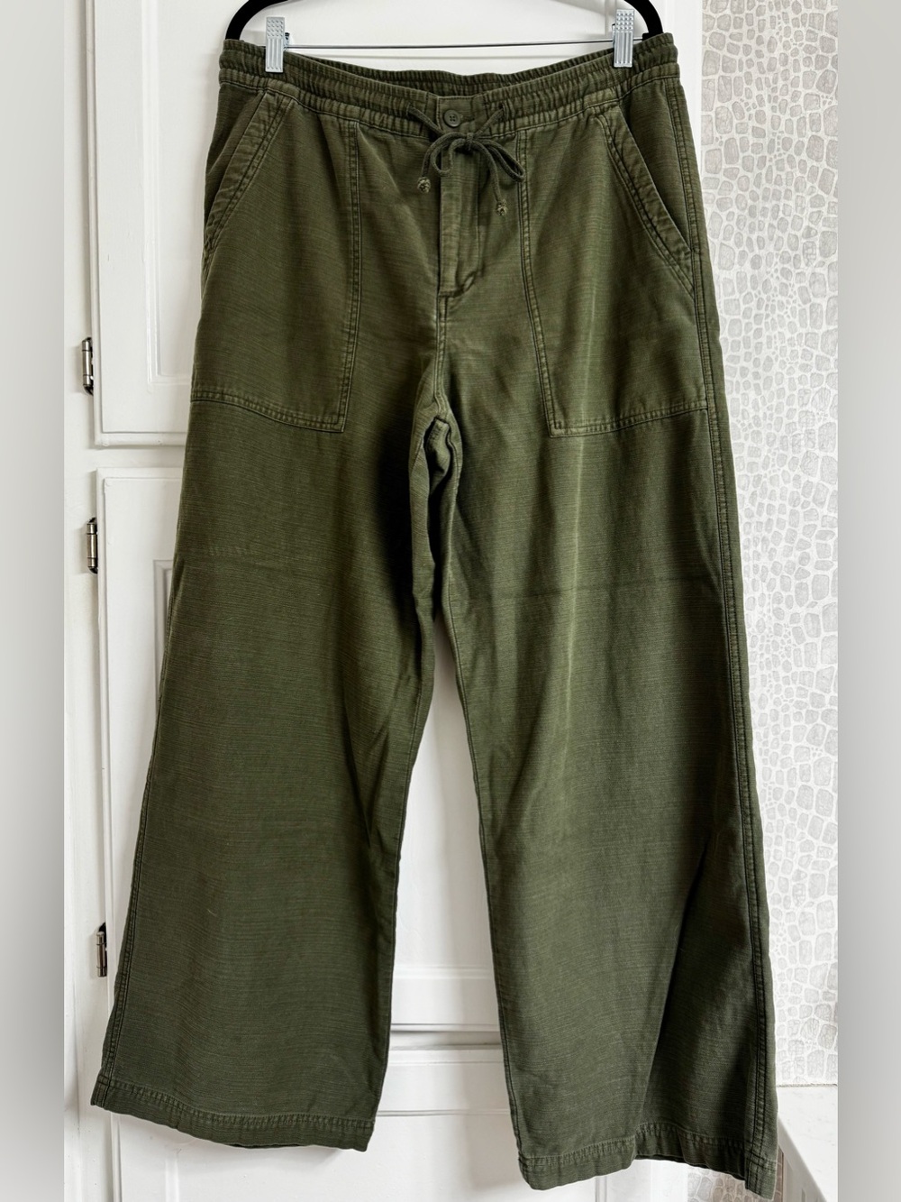 Lucky Brand Wide-Leg Utility Pants - Olive Green - Women’s Large - Picture 4 of 12